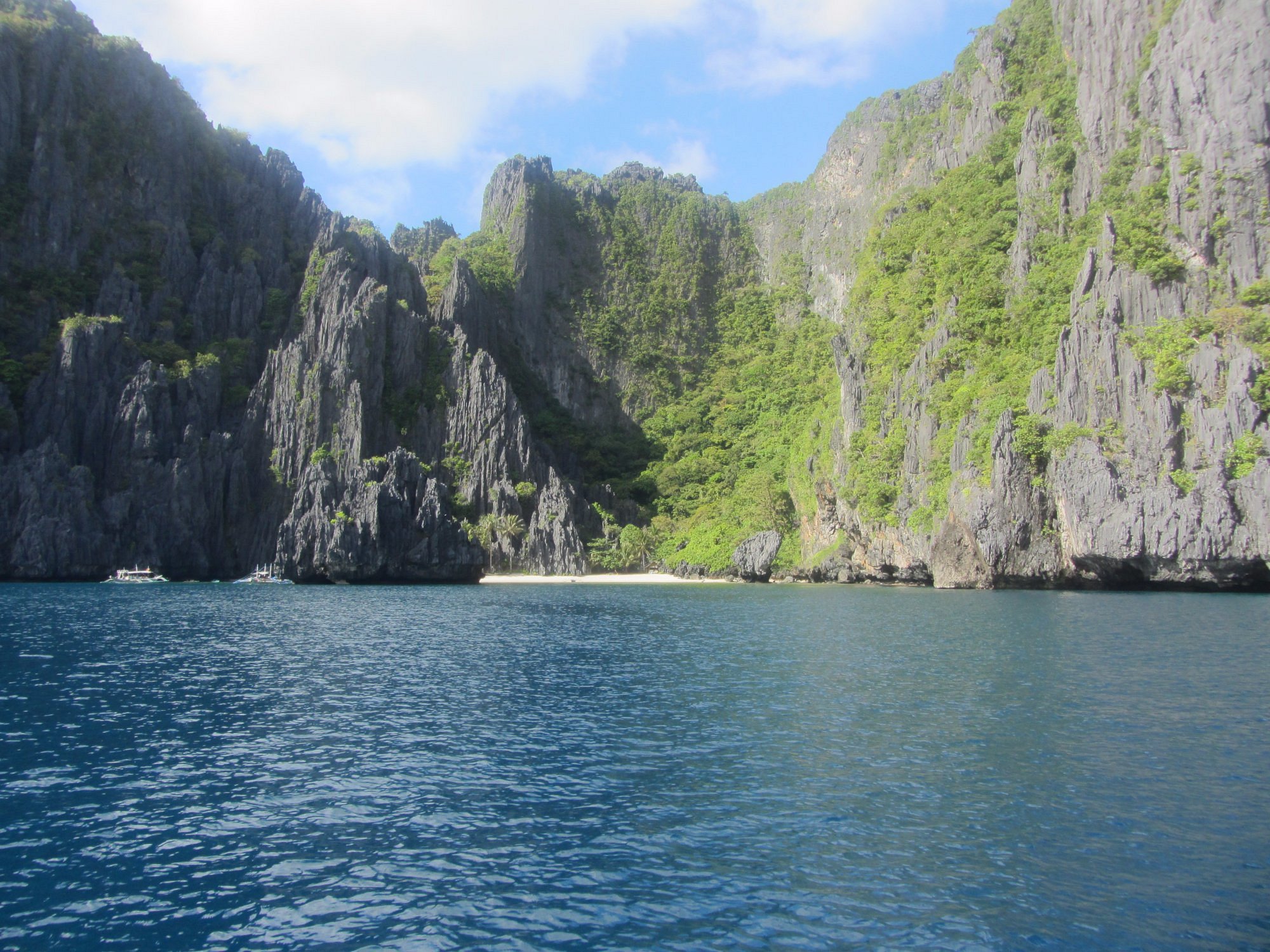 El Nido Tour C: Hidden Beach, Secret Beach & Island Hopping Adventure
